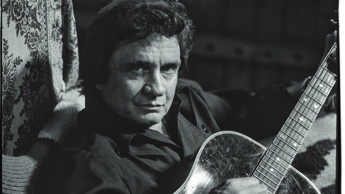 Spadkobiercy Johnny’ego Casha pozwali spożywczego giganta. Chodzi o kradzież głosu