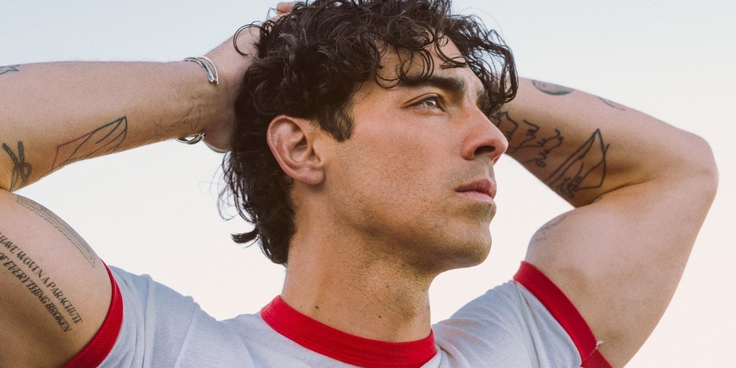 Wszyscy myśleli, iż ten hit jest o nim! Joe Jonas dementuje plotki sprzed lat