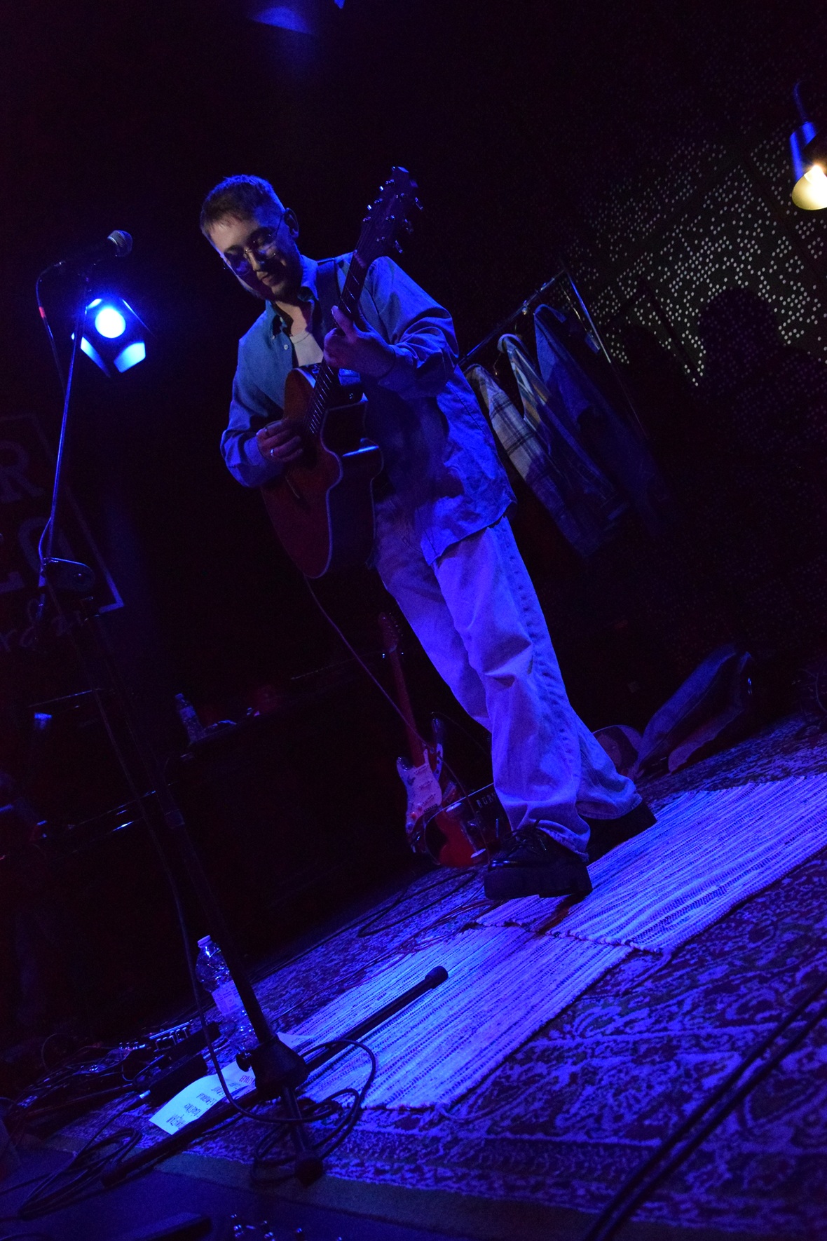 Refleksja i humor: Izdeb zagrał w Warszawie [GALERIA]