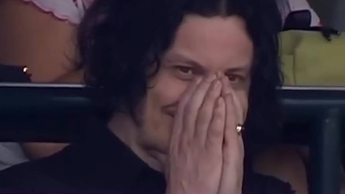 Jack White wzruszony na meczu baseballowym. Tego się nie spodziewał [WIDEO]