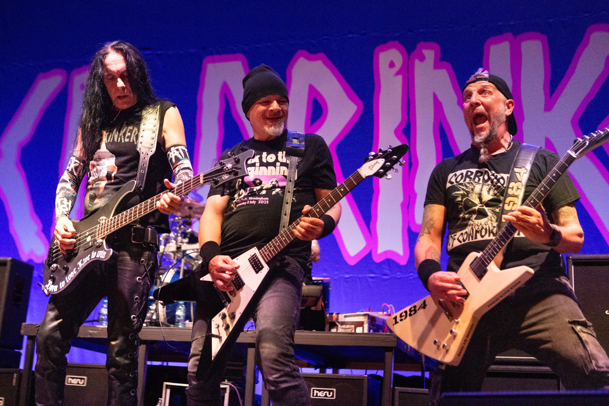 Ochujejmy! Acid Drinkers rozwałkowali Warszawę [GALERIA]