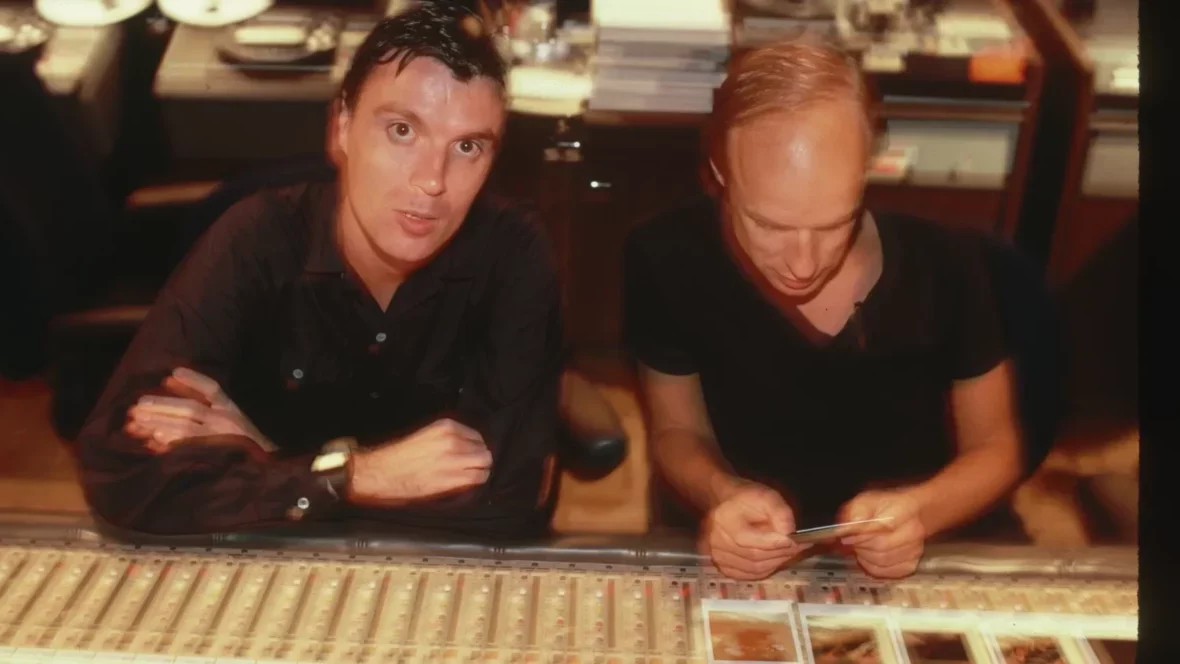 Kultowy duet: David Byrne i Brian Eno ponownie razem. Posłuchaj!