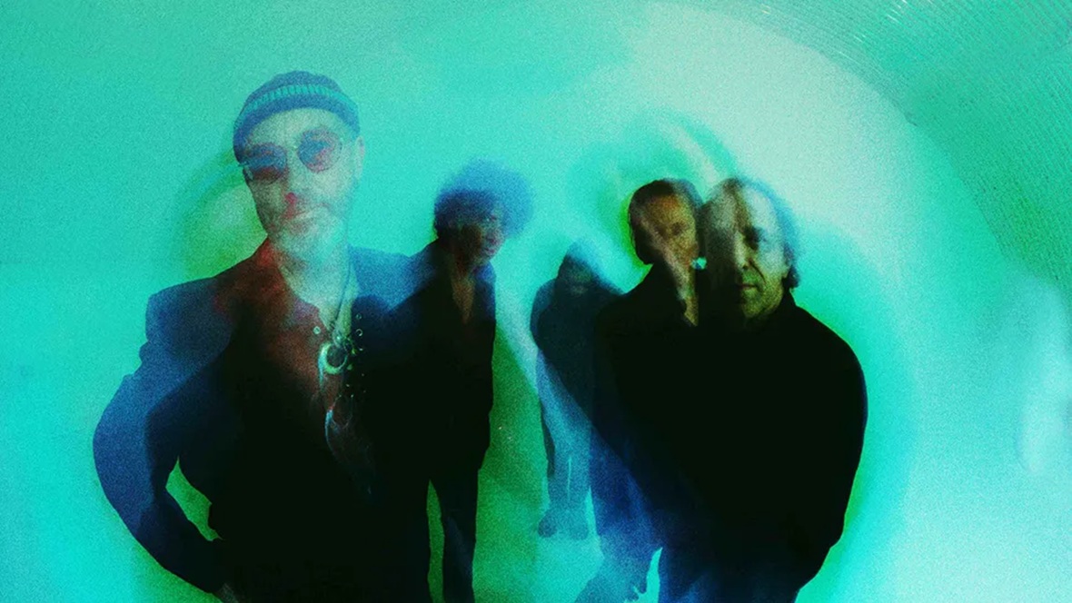 Legenda prog rocka lat 70. powraca z nowym albumem [WIDEO]